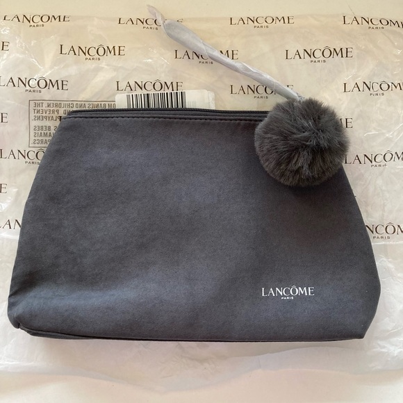 Lancome Gray Wristlet/Cosmetic Bag Brand New - Picture 7 of 7